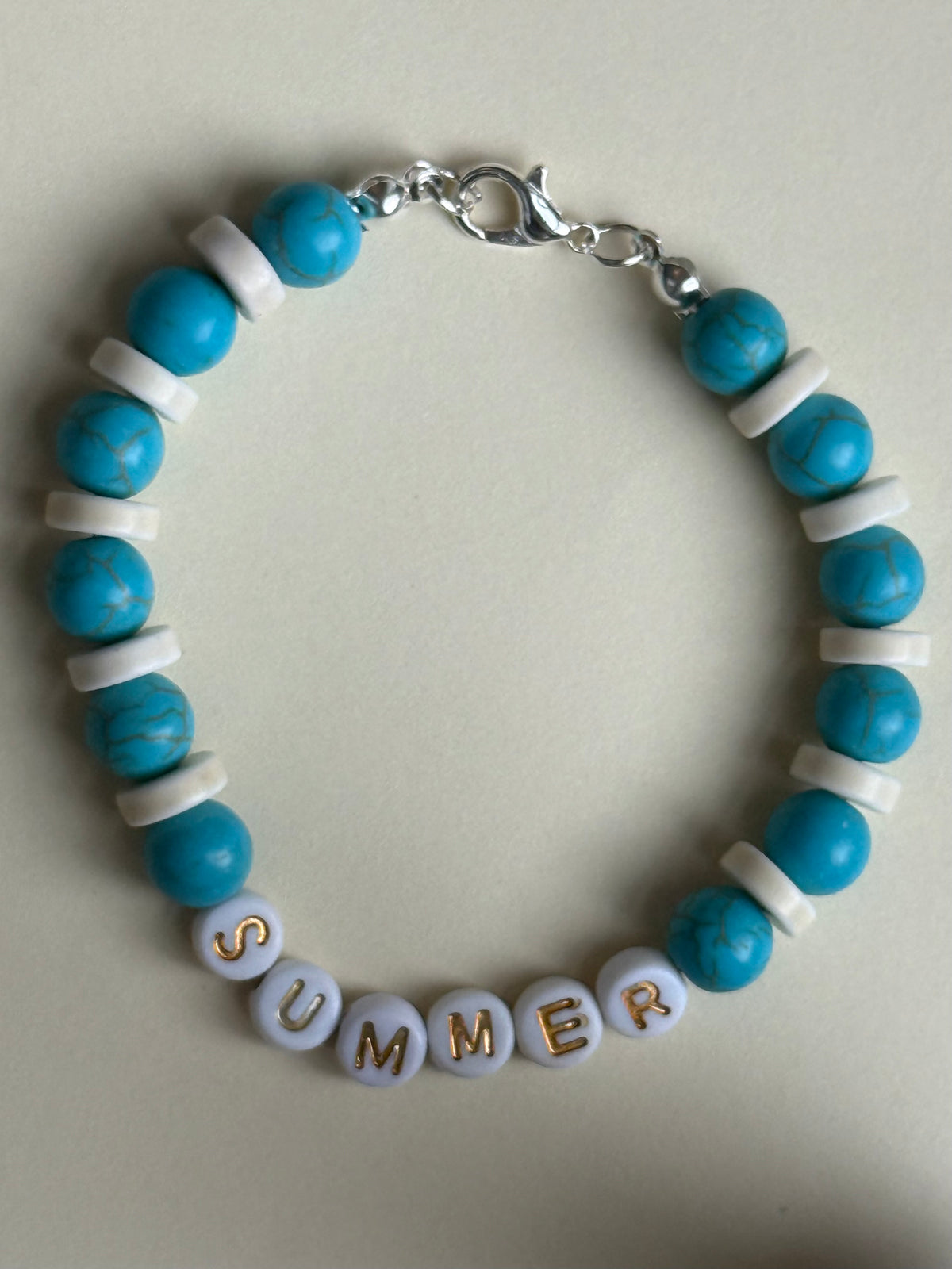 Blue and white marbled effect with 'SUMMER' size 18.5cm